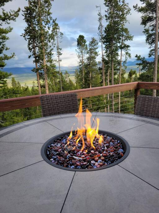 Secluded Luxury Mountain Retreat With Unrivaled Views Villa Tabernash Екстериор снимка