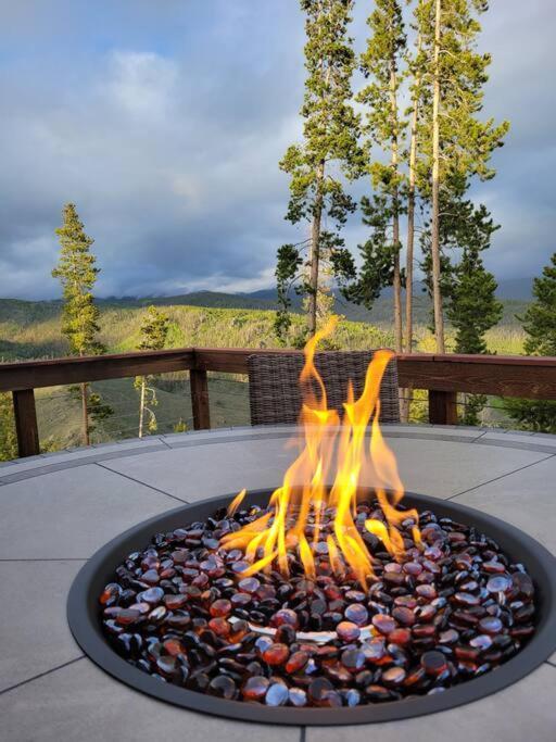 Secluded Luxury Mountain Retreat With Unrivaled Views Villa Tabernash Екстериор снимка