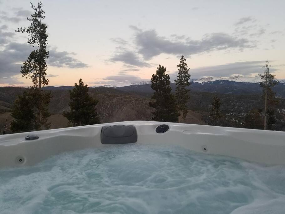 Secluded Luxury Mountain Retreat With Unrivaled Views Villa Tabernash Екстериор снимка